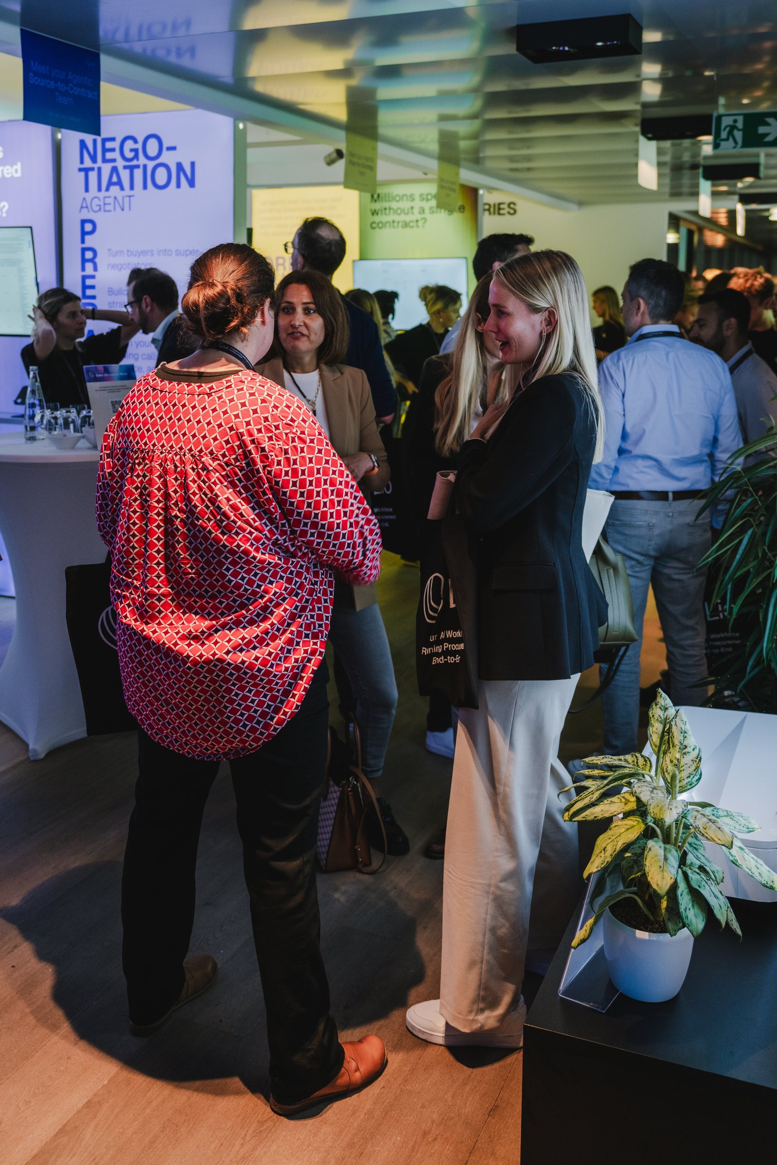 Bots & Buyers: Networking in the hallway
